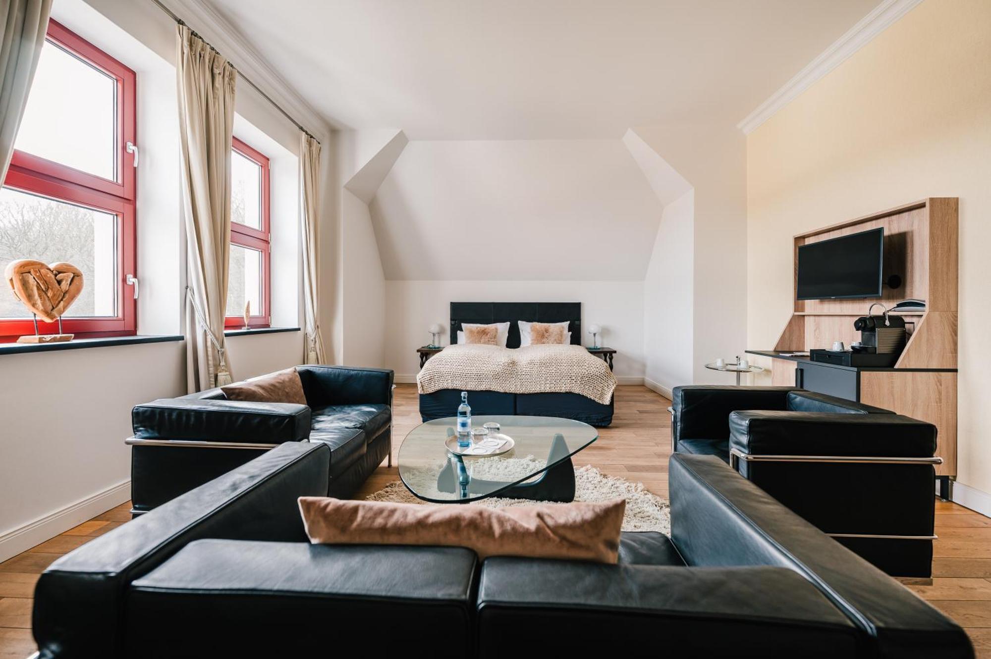 Romantik Hotel Schloss Ranzow Lohme Luaran gambar